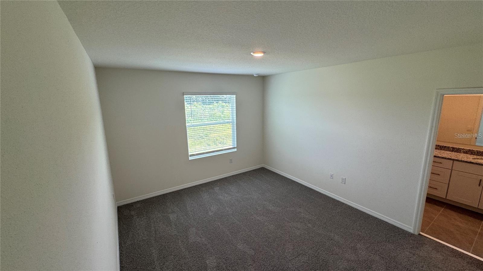 Image 13 of 27 For 1446 Isleta Loop