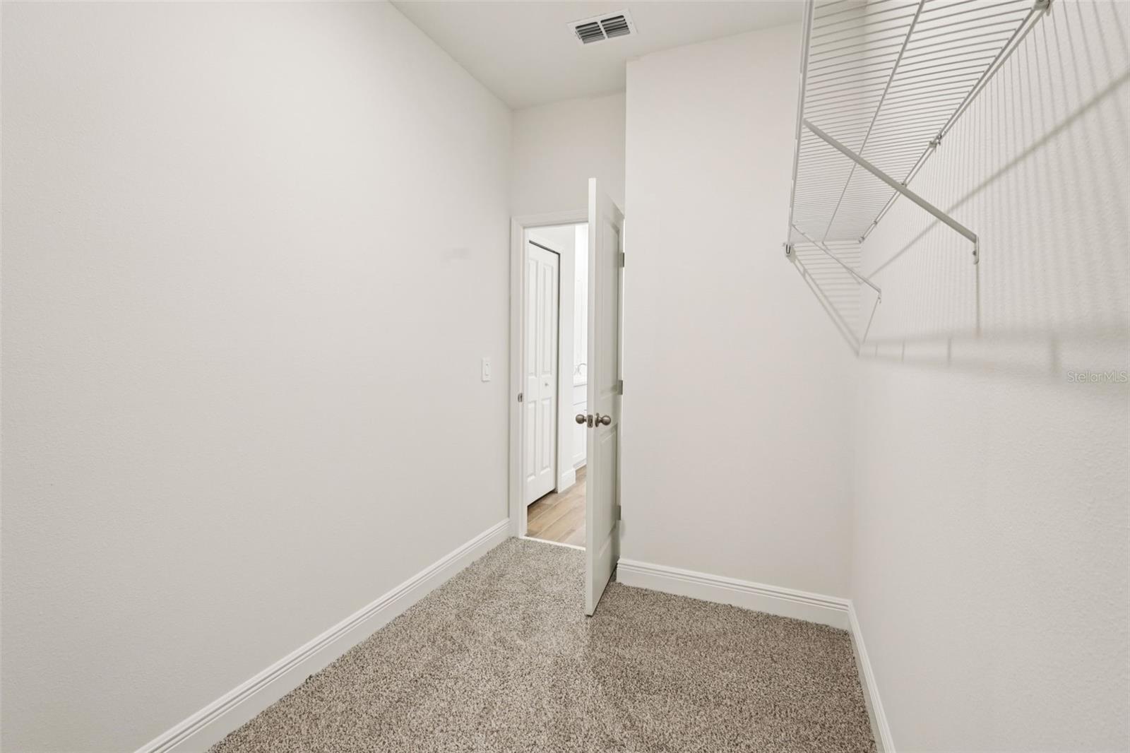 Image 10 of 23 For 2288 Hen Road