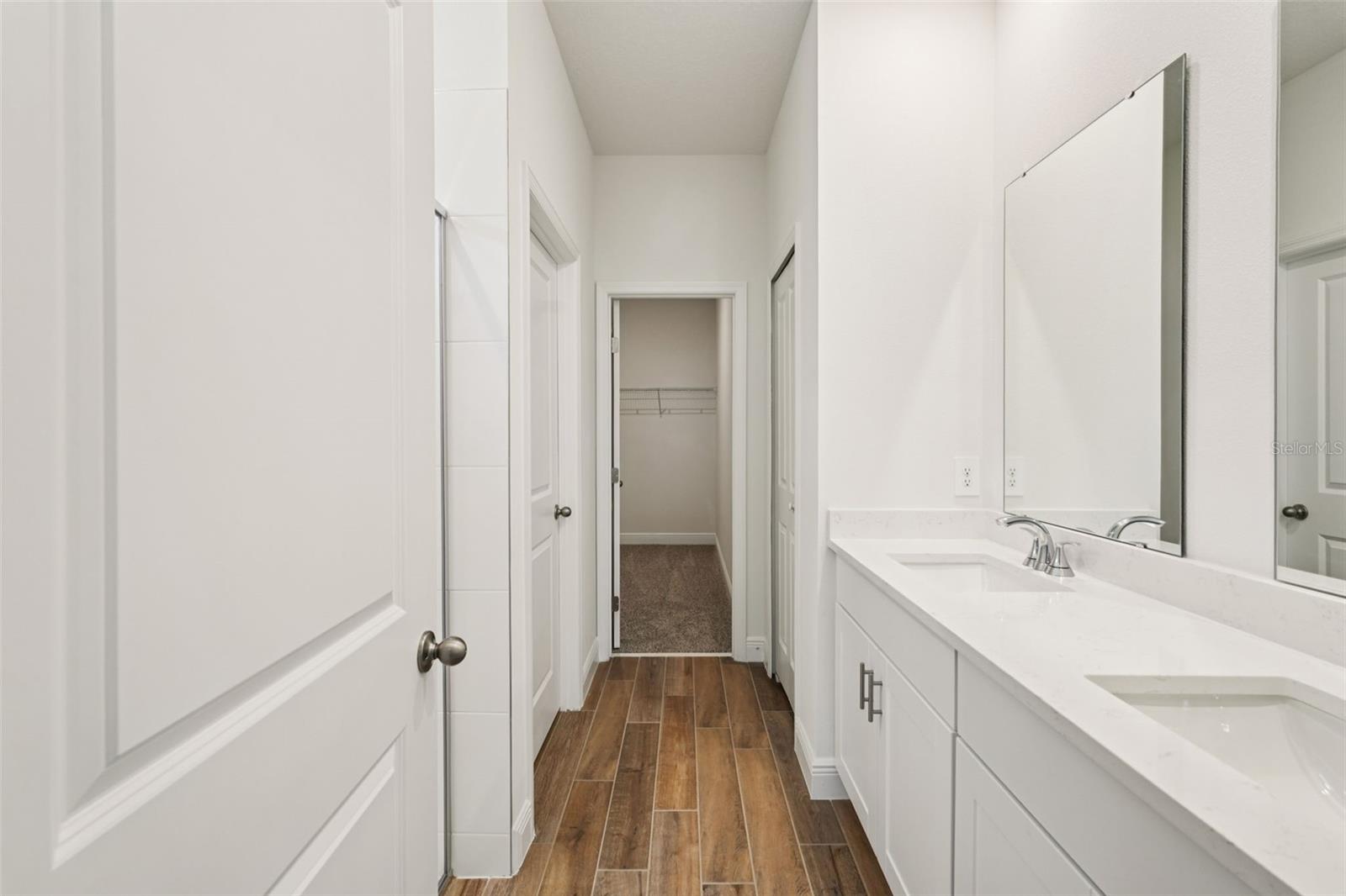 Image 8 of 23 For 2288 Hen Road