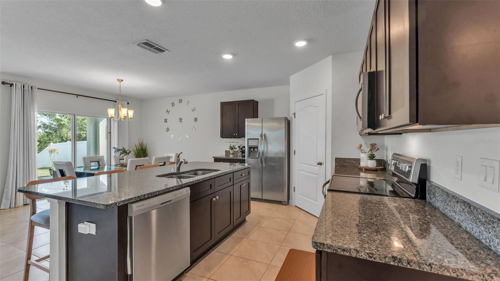 Image 17 of 50 For 182 St Thomas Drive