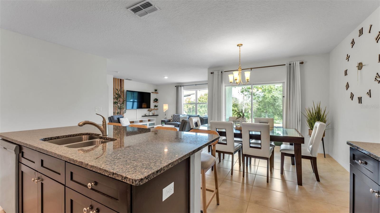 Image 21 of 50 For 182 St Thomas Drive