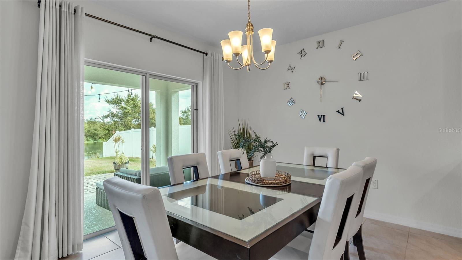 Image 24 of 50 For 182 St Thomas Drive