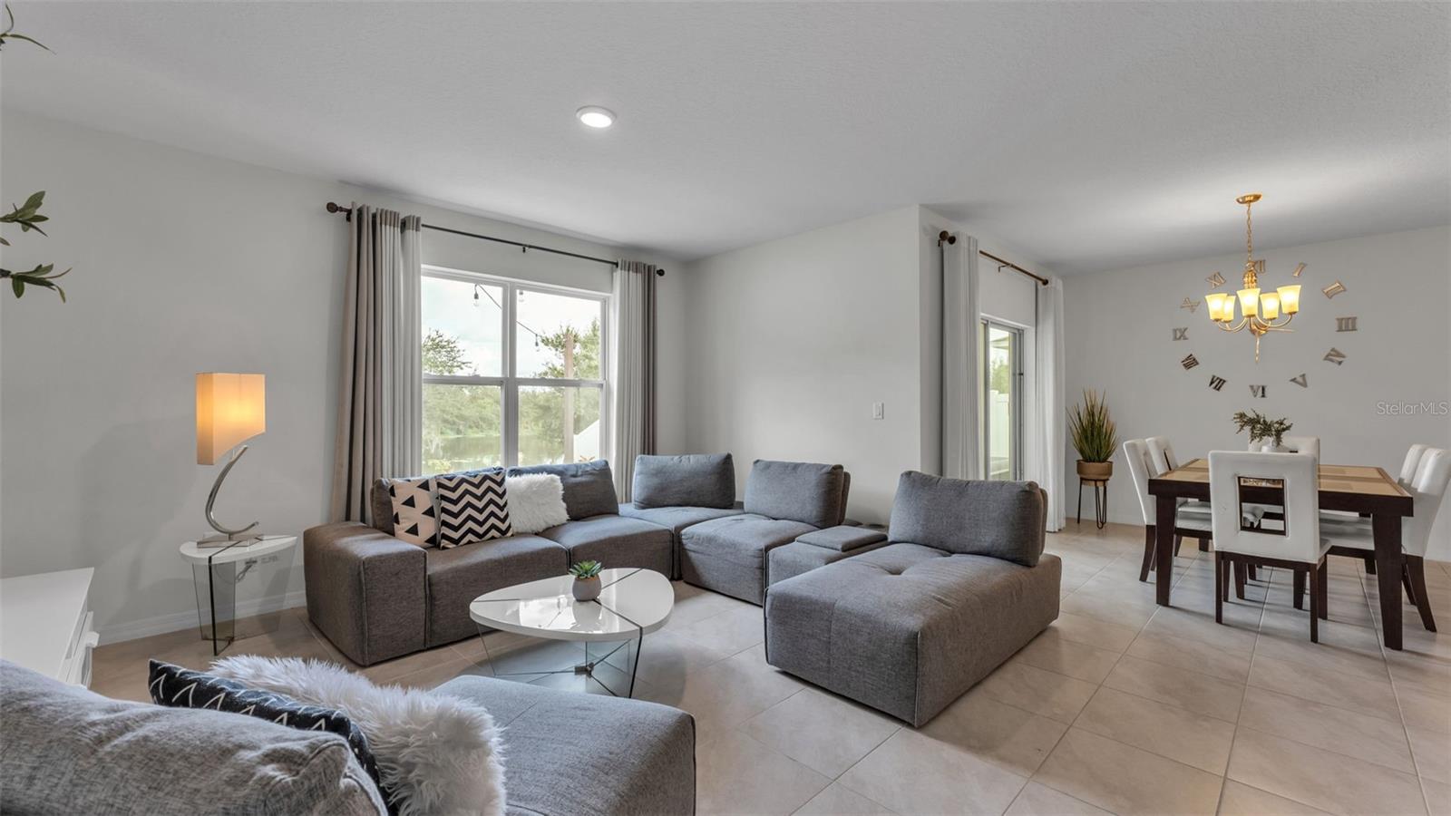 Image 26 of 50 For 182 St Thomas Drive