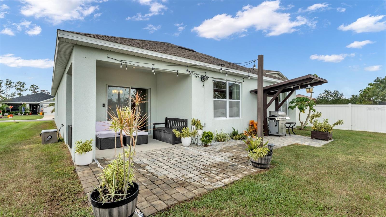 Image 40 of 50 For 182 St Thomas Drive