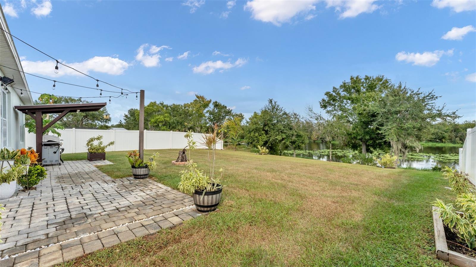 Image 42 of 50 For 182 St Thomas Drive