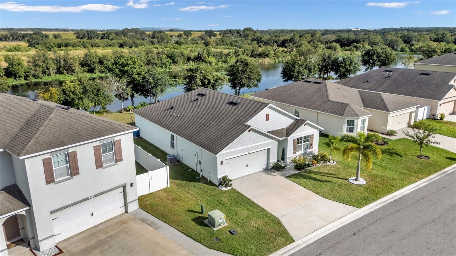 Image 46 of 50 For 182 St Thomas Drive