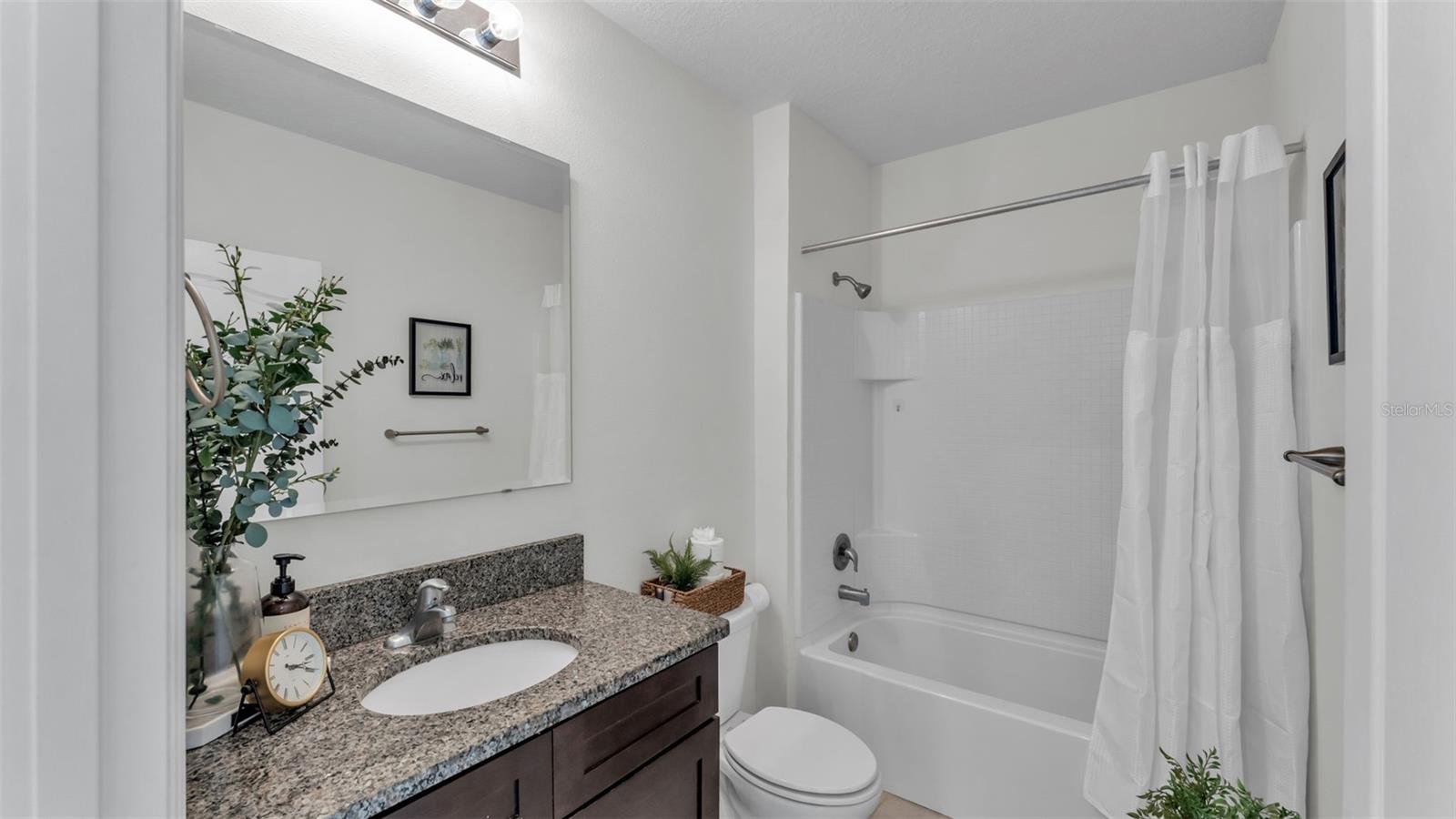 Image 8 of 50 For 182 St Thomas Drive