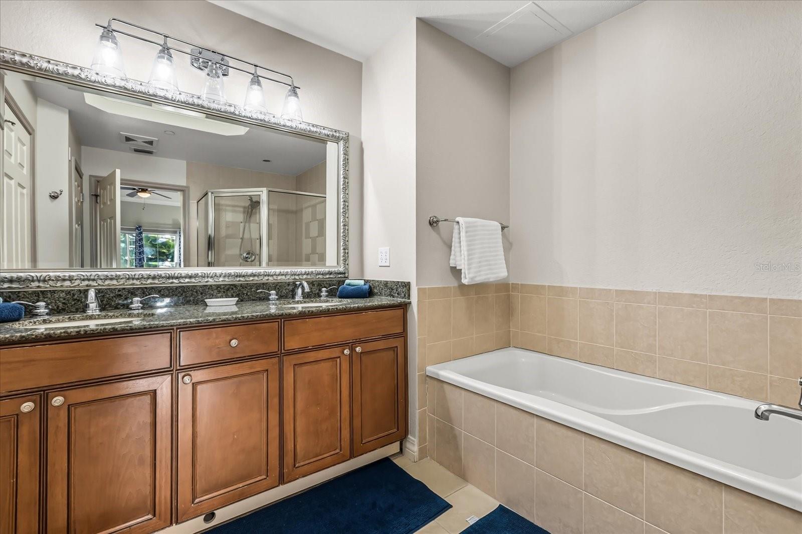 Image 15 of 33 For 7604 Cabana Court 103