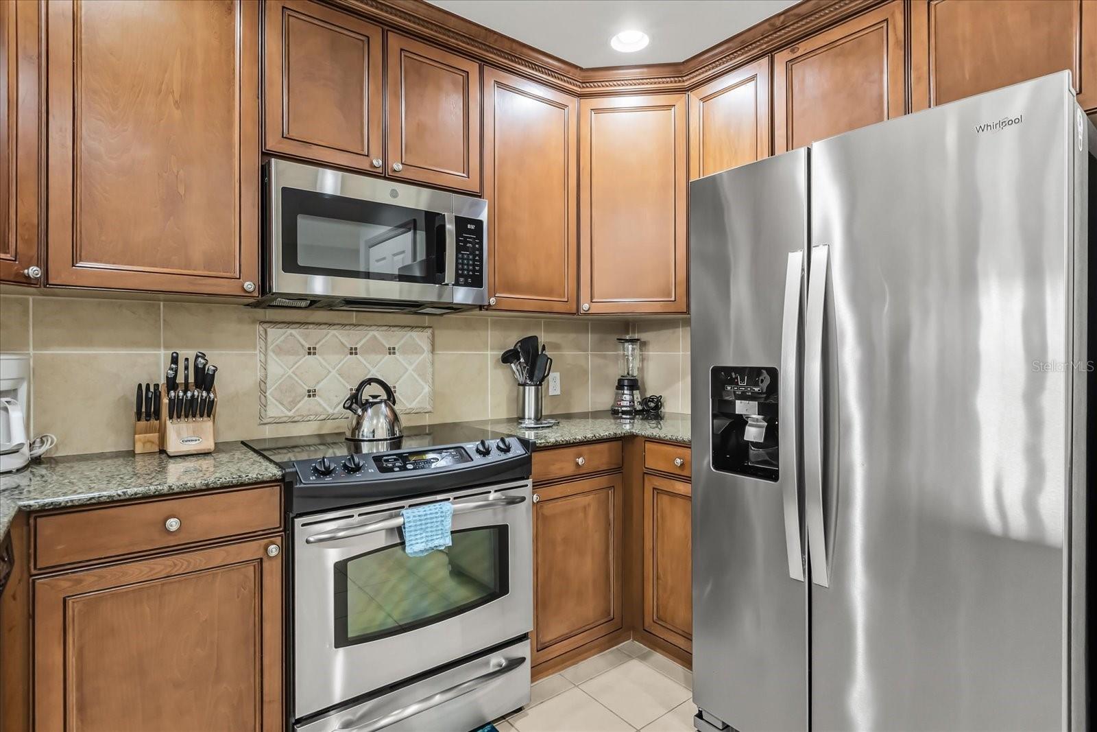 Image 5 of 33 For 7604 Cabana Court 103