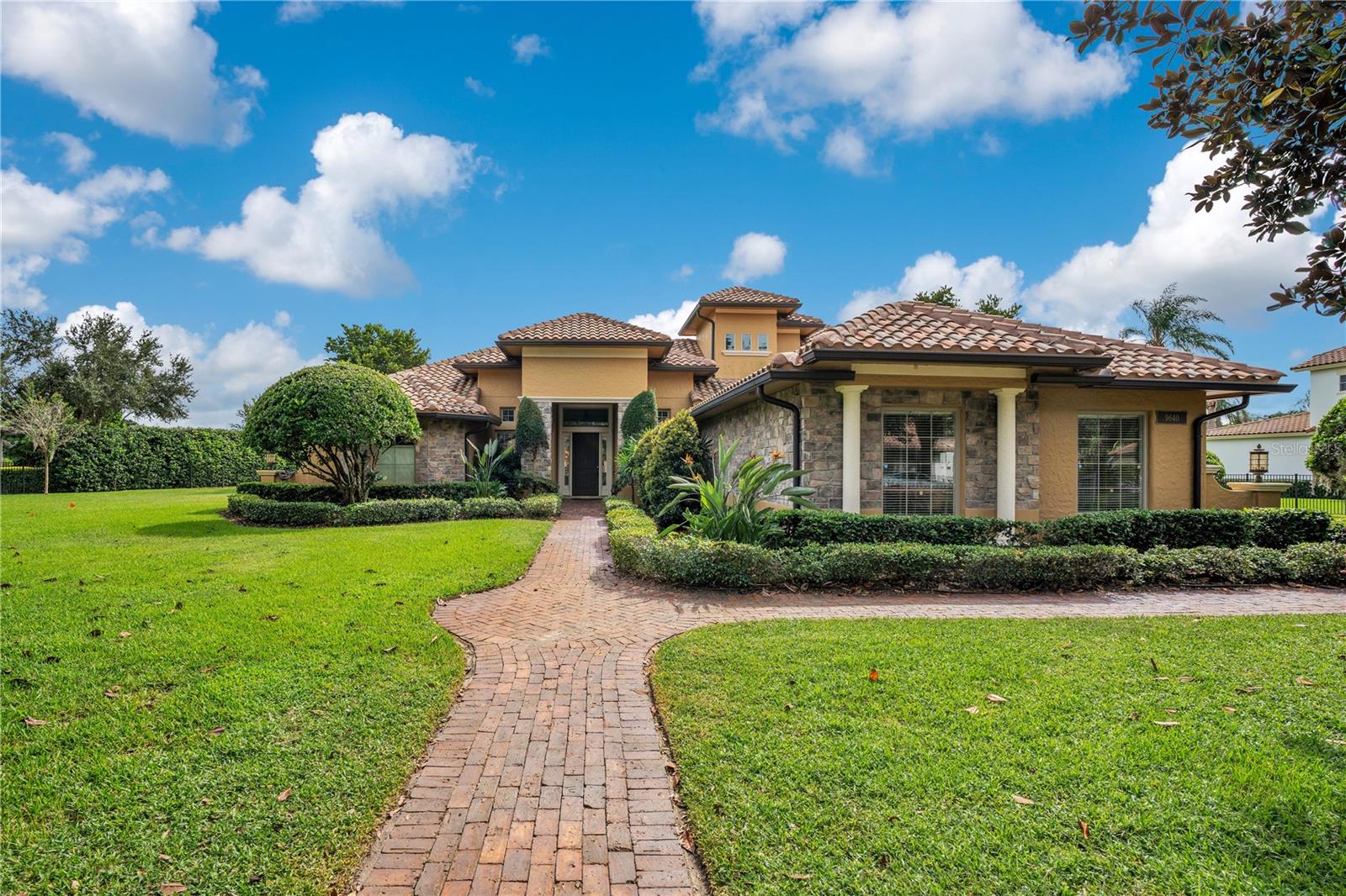 Image 3 of 100 For 9640 Lake Hugh Drive