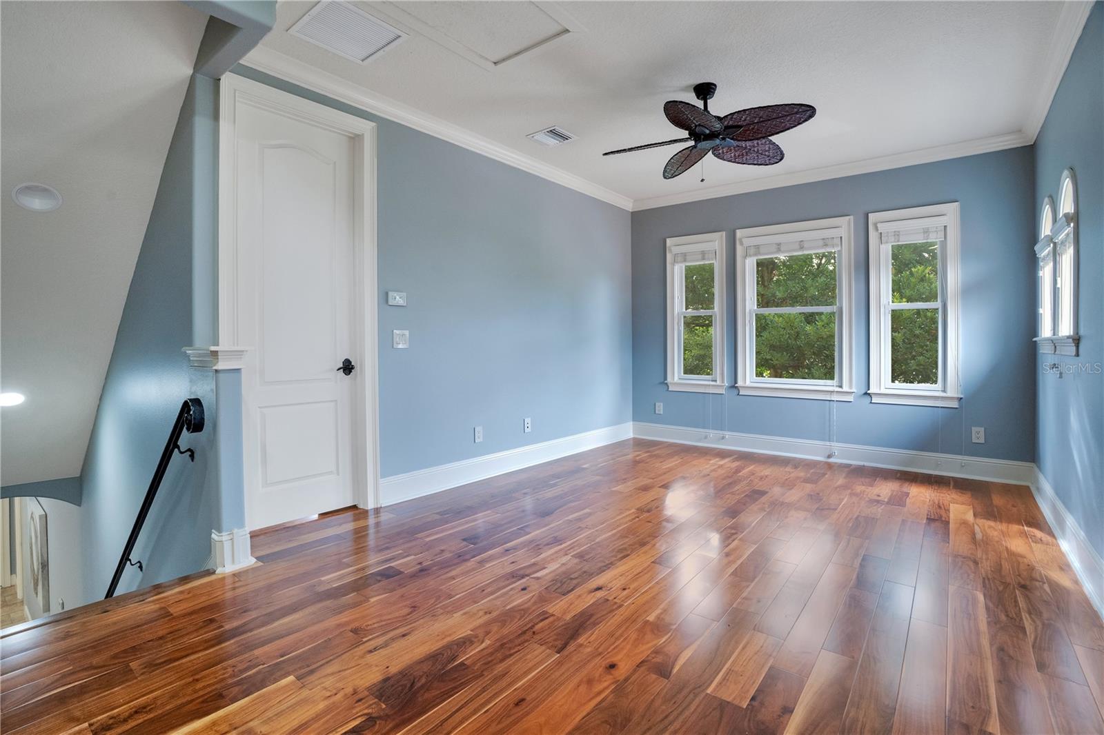 Image 67 of 100 For 9640 Lake Hugh Drive