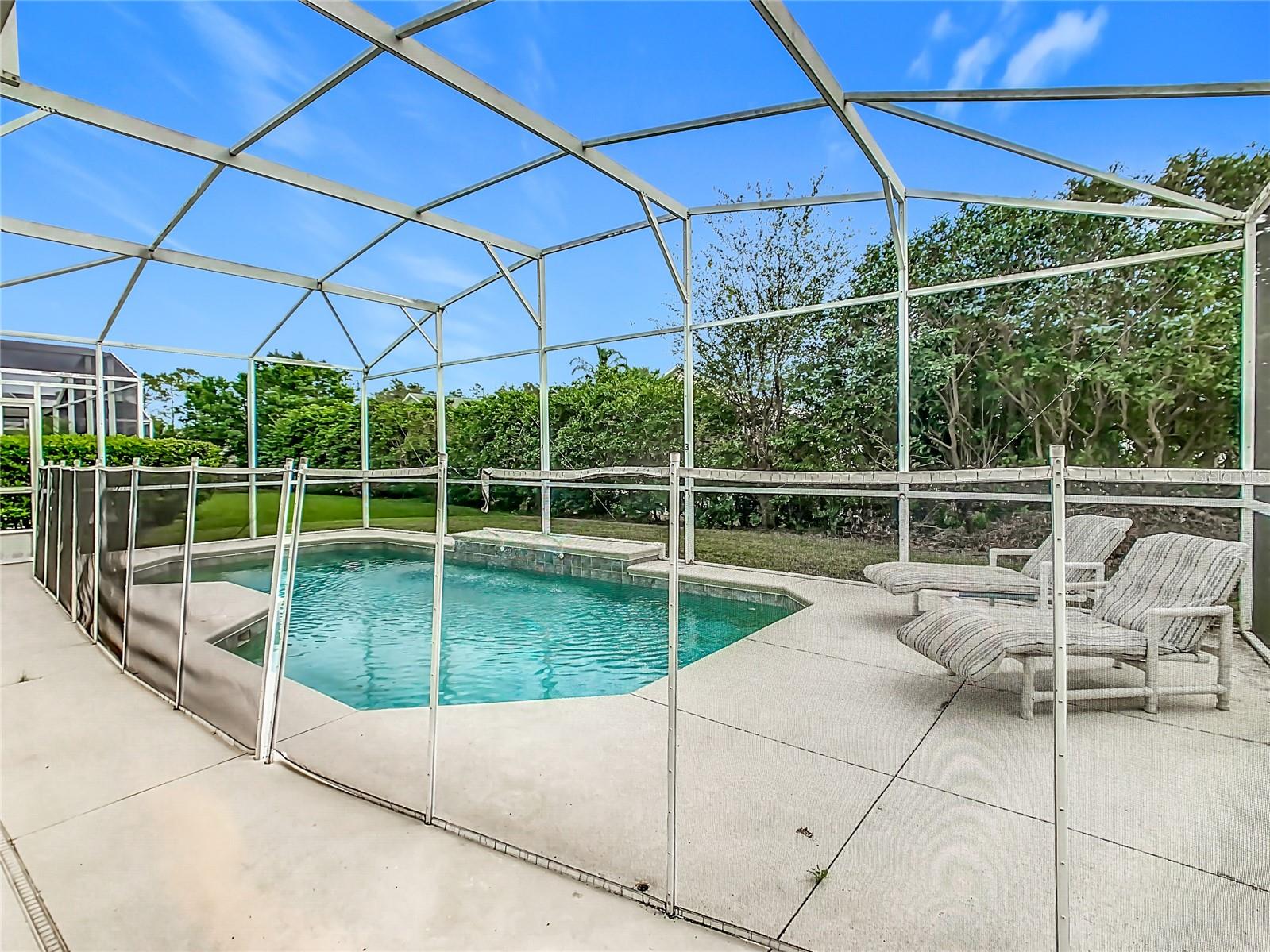 Image 18 of 22 For 349 Oxford Drive