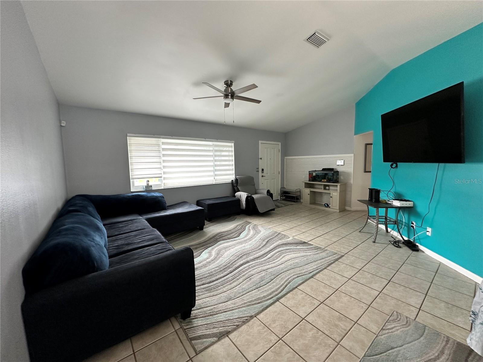 Image 7 of 40 For 4299 Goldcoast Avenue