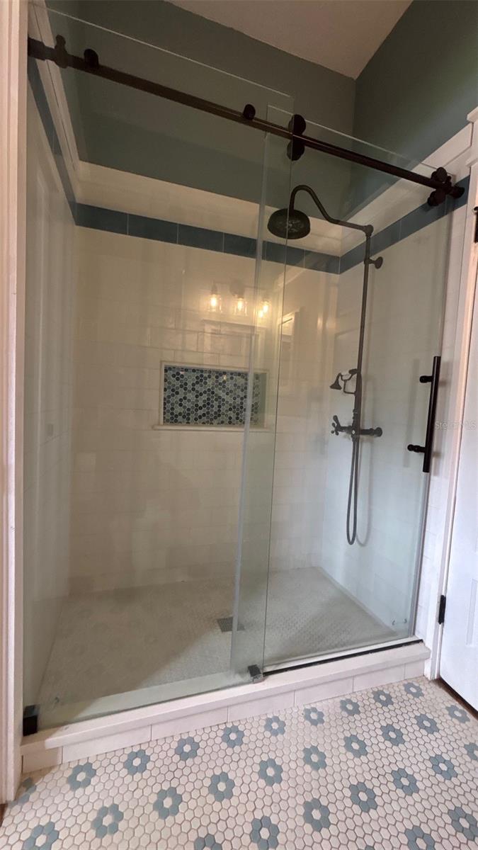 Image 9 of 9 For 229 Highland Avenue