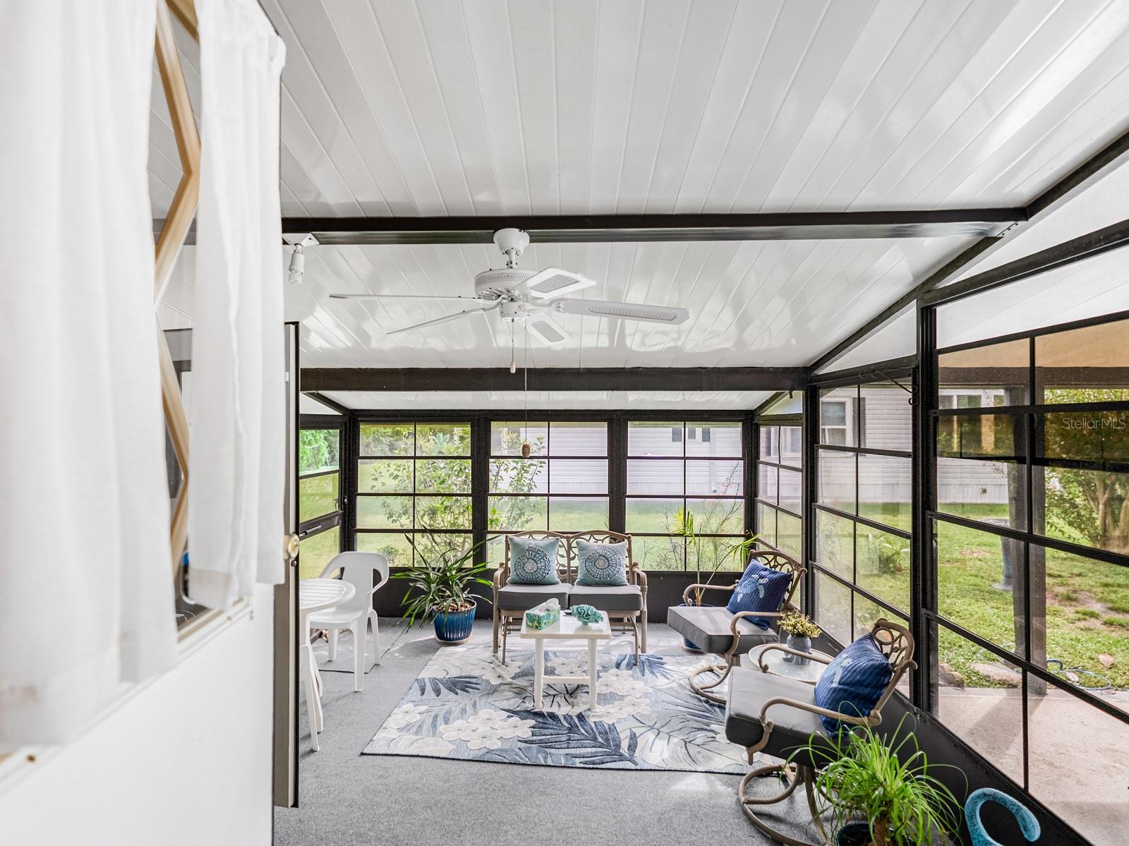 Image 22 of 29 For 412 Tivoli Park Dr