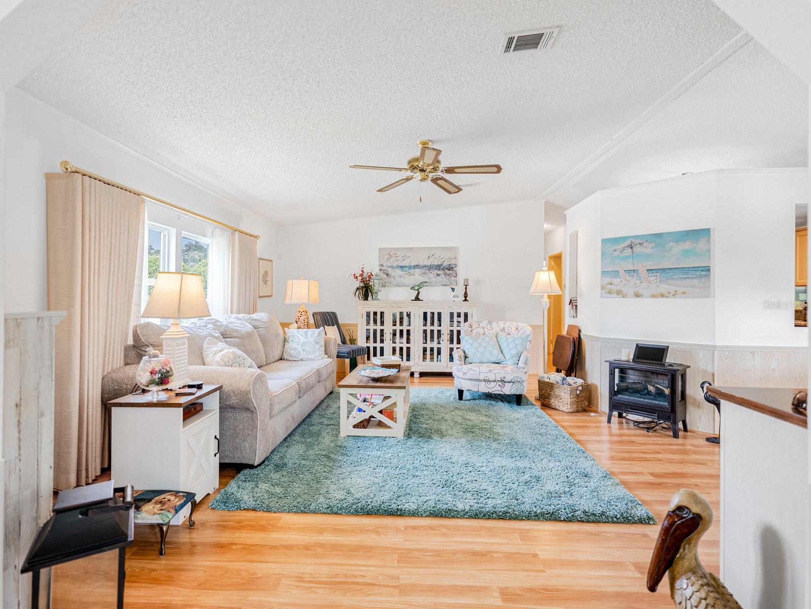 Image 8 of 29 For 412 Tivoli Park Dr