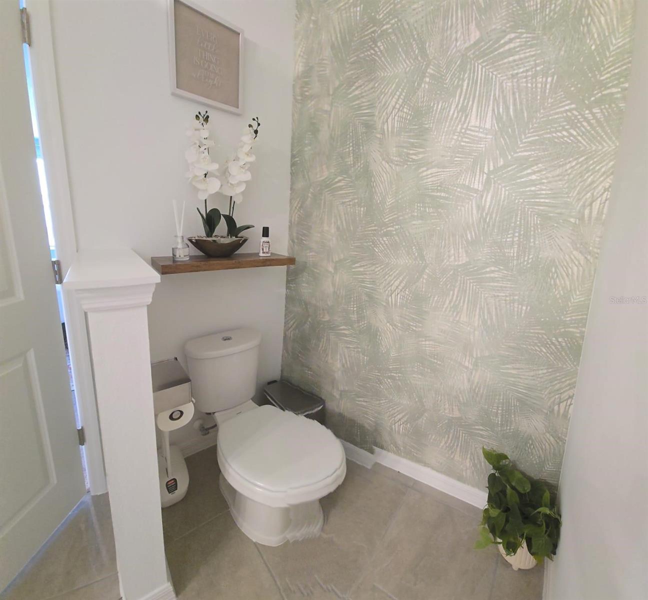 Image 4 of 32 For 635 Longboat Drive