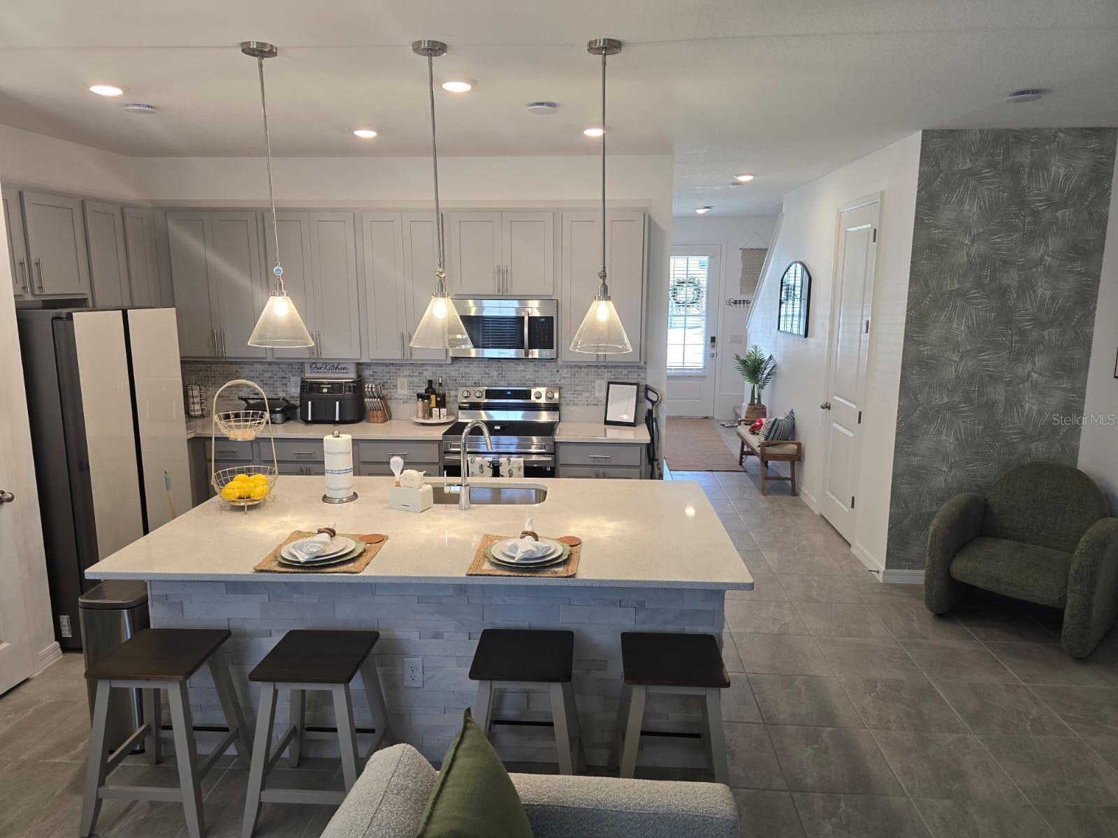 Image 7 of 32 For 635 Longboat Drive