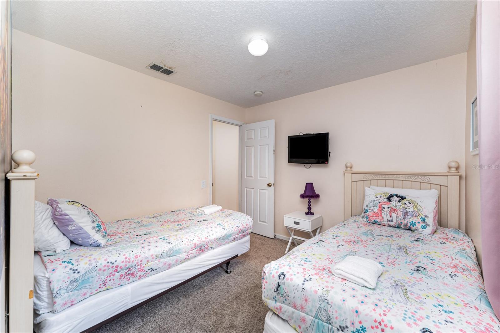 Image 18 of 26 For 2220 Wyndham Palms Way