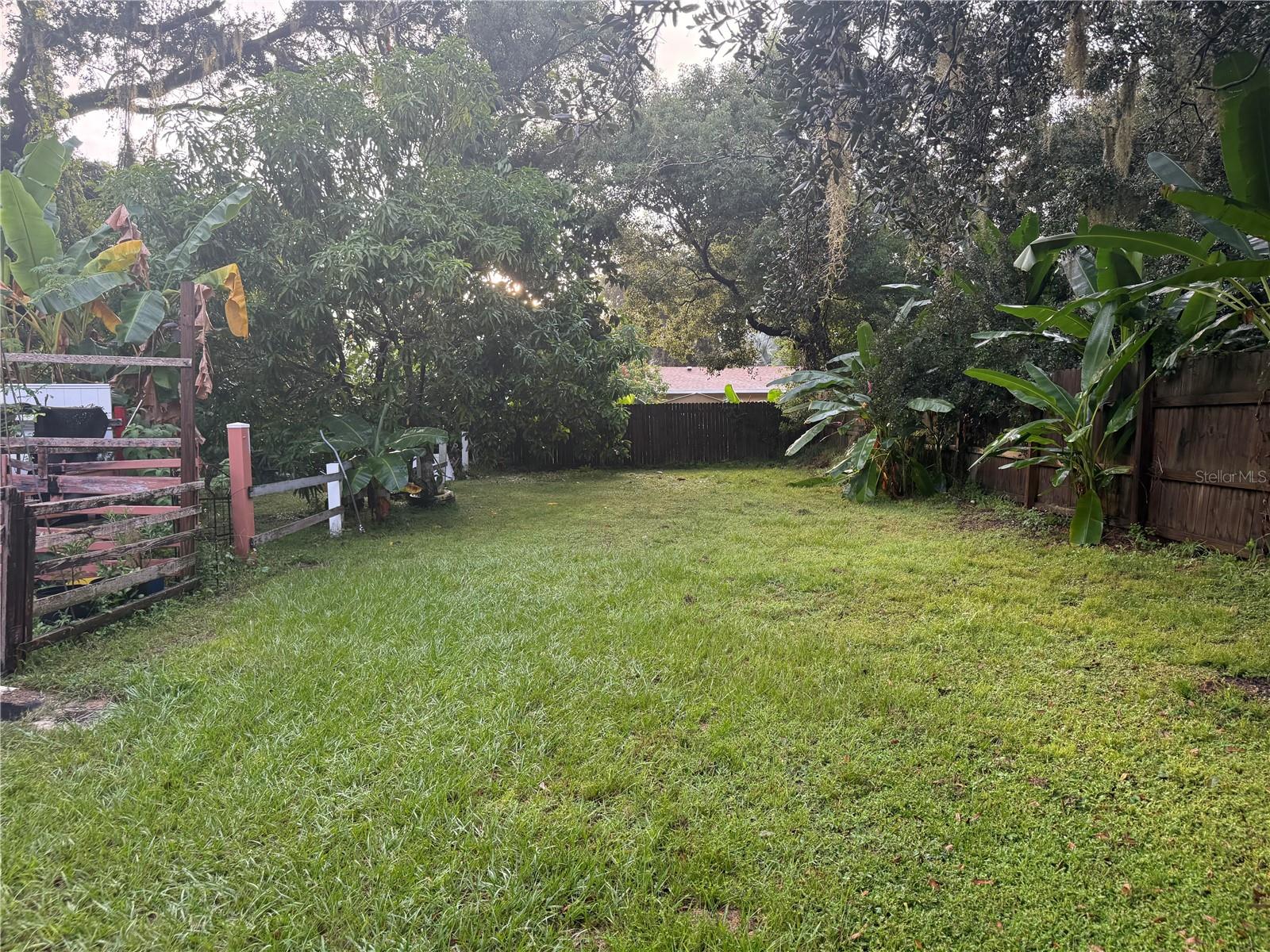 Image 2 of 2 For 658 Hudson Street