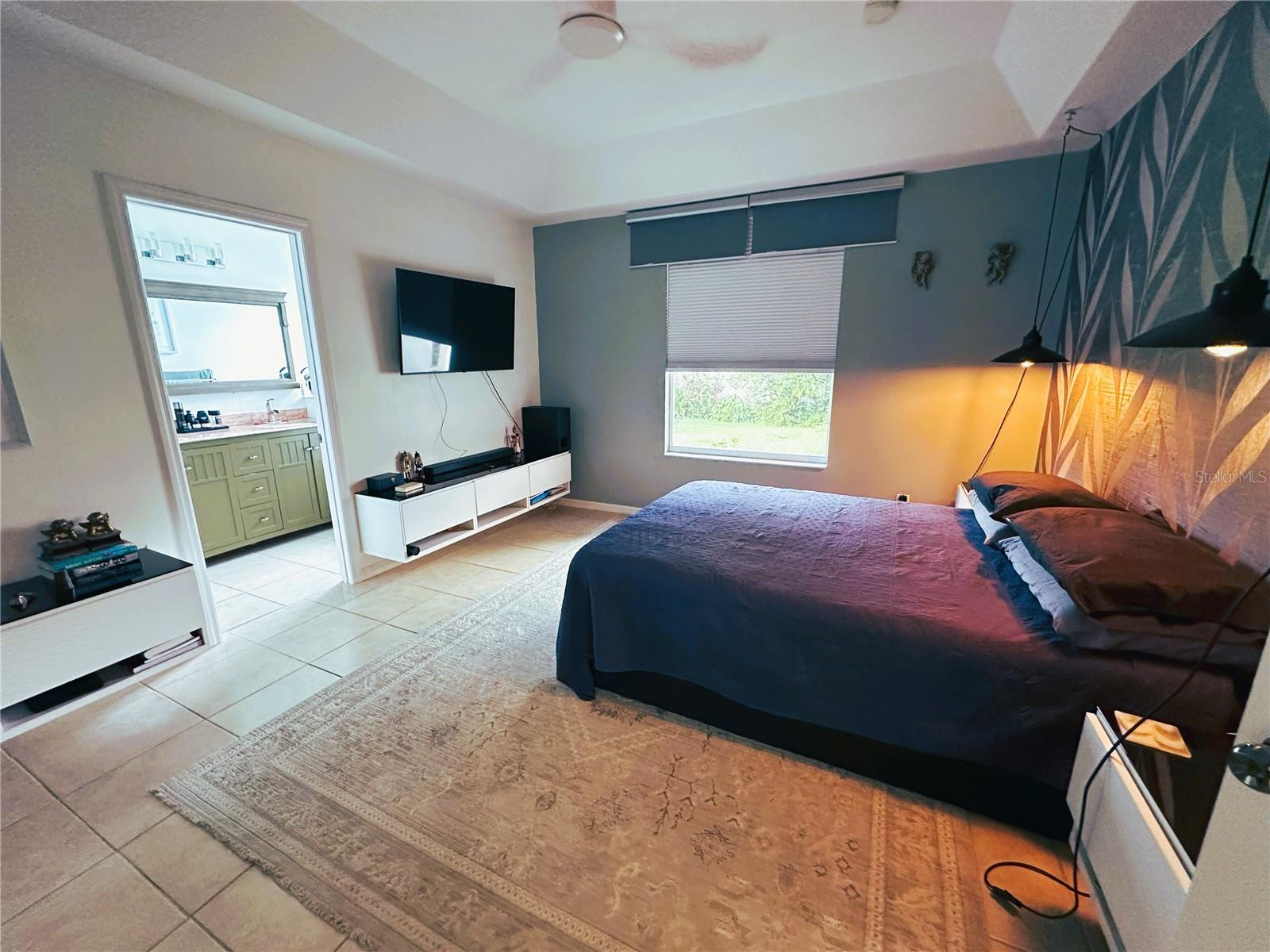 Image 13 of 43 For 700 Castillo Place