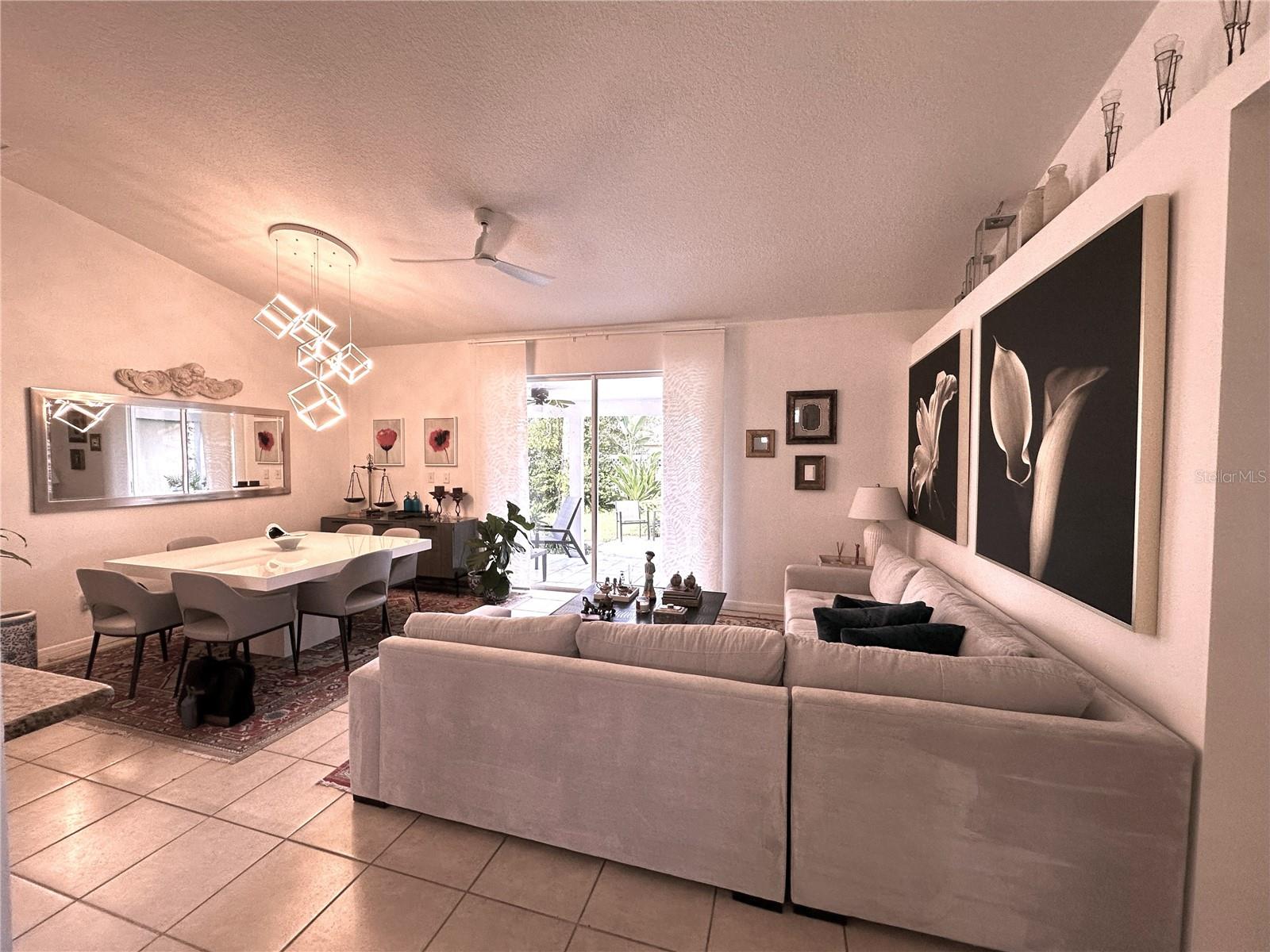 Image 3 of 43 For 700 Castillo Place