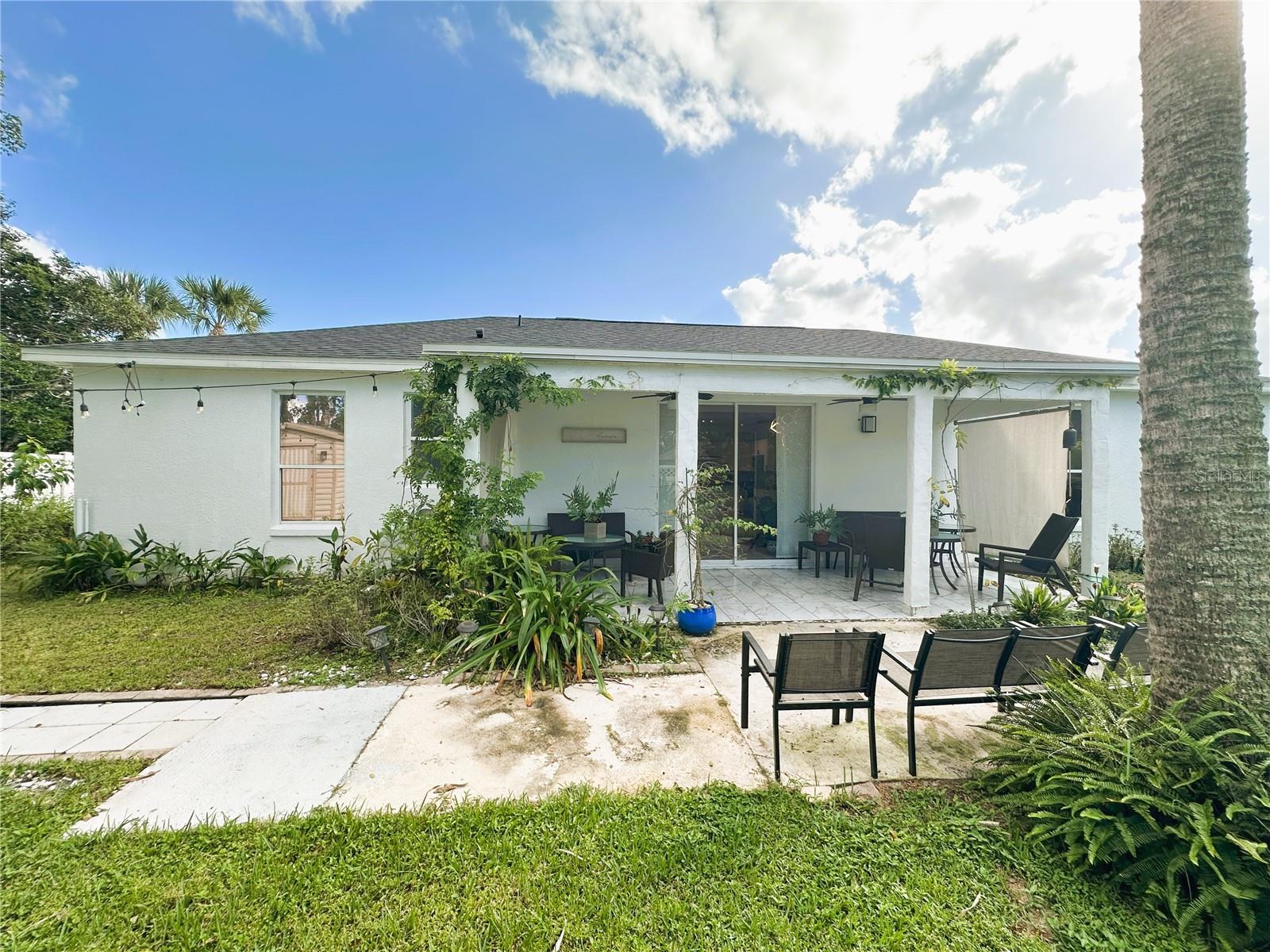 Image 40 of 43 For 700 Castillo Place