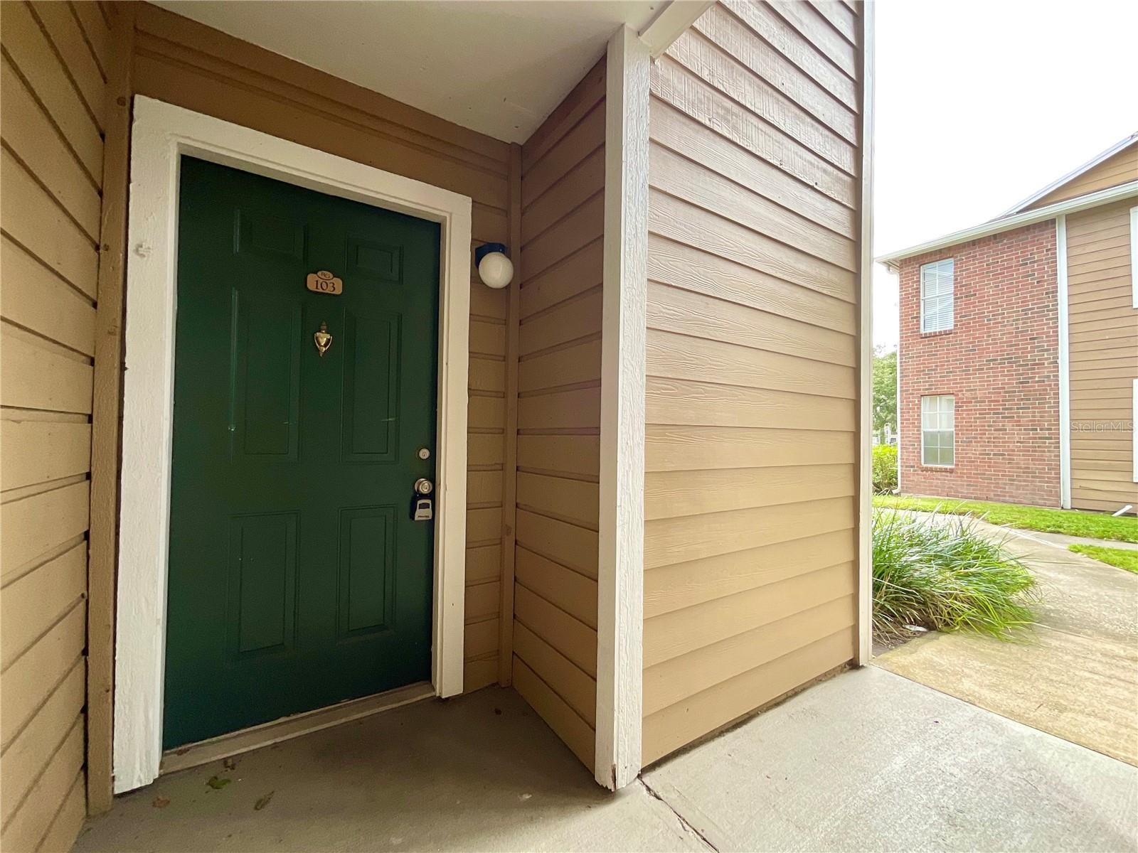 Image 2 of 25 For 4350 Perkinshire Lane 103