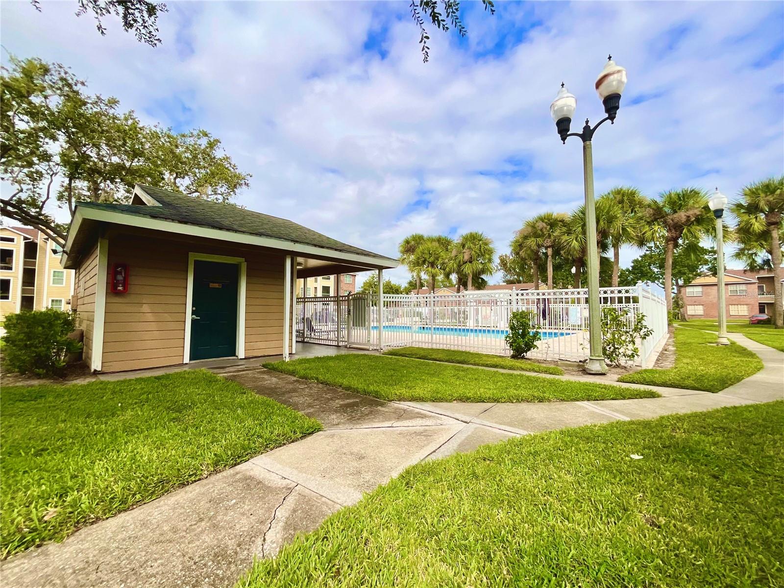 Image 24 of 25 For 4350 Perkinshire Lane 103