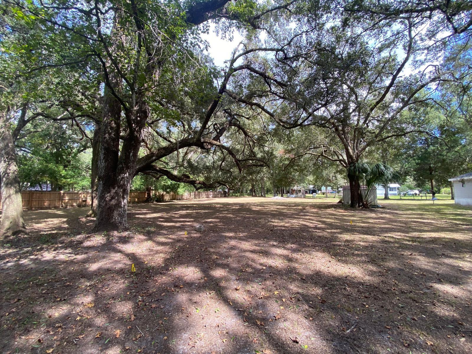 Image 21 of 33 For 19429 Mccloy Circle