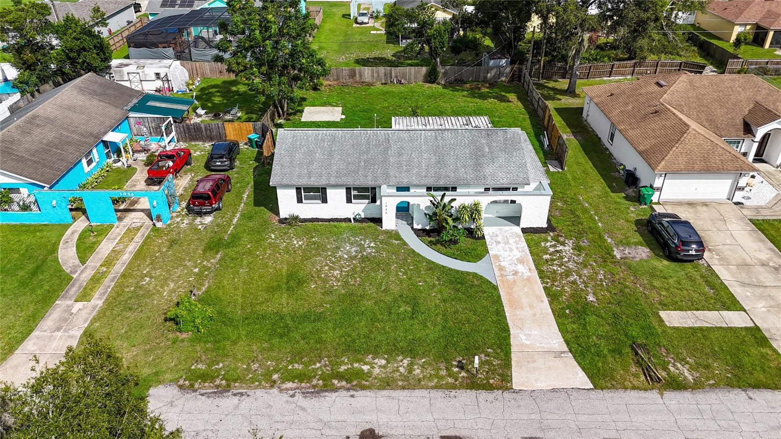 Image 28 of 36 For 1034 Falcon Street