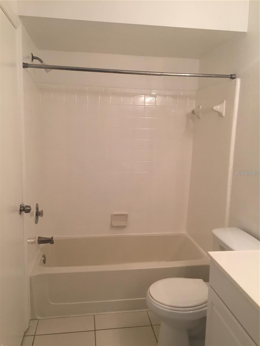 Image 6 of 9 For 4528 Commander Drive 2034