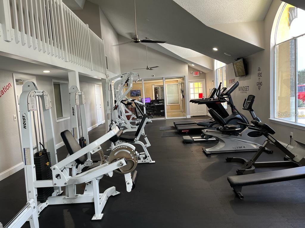 Image 8 of 9 For 4528 Commander Drive 2034