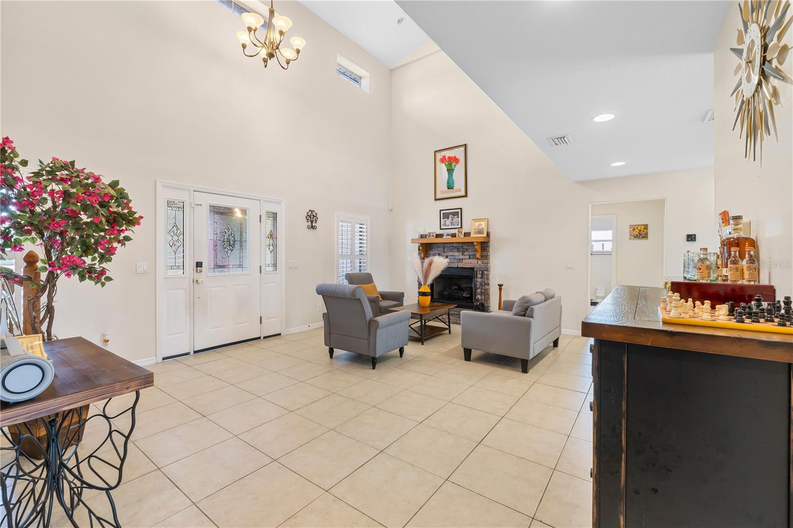 Image 4 of 48 For 5208 Oakdale Road