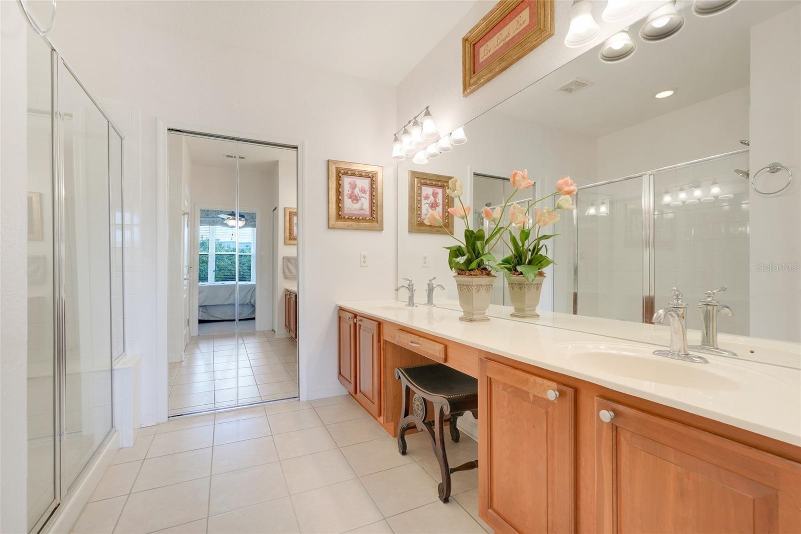 Image 21 of 55 For 8374 Quimby Circle 8374