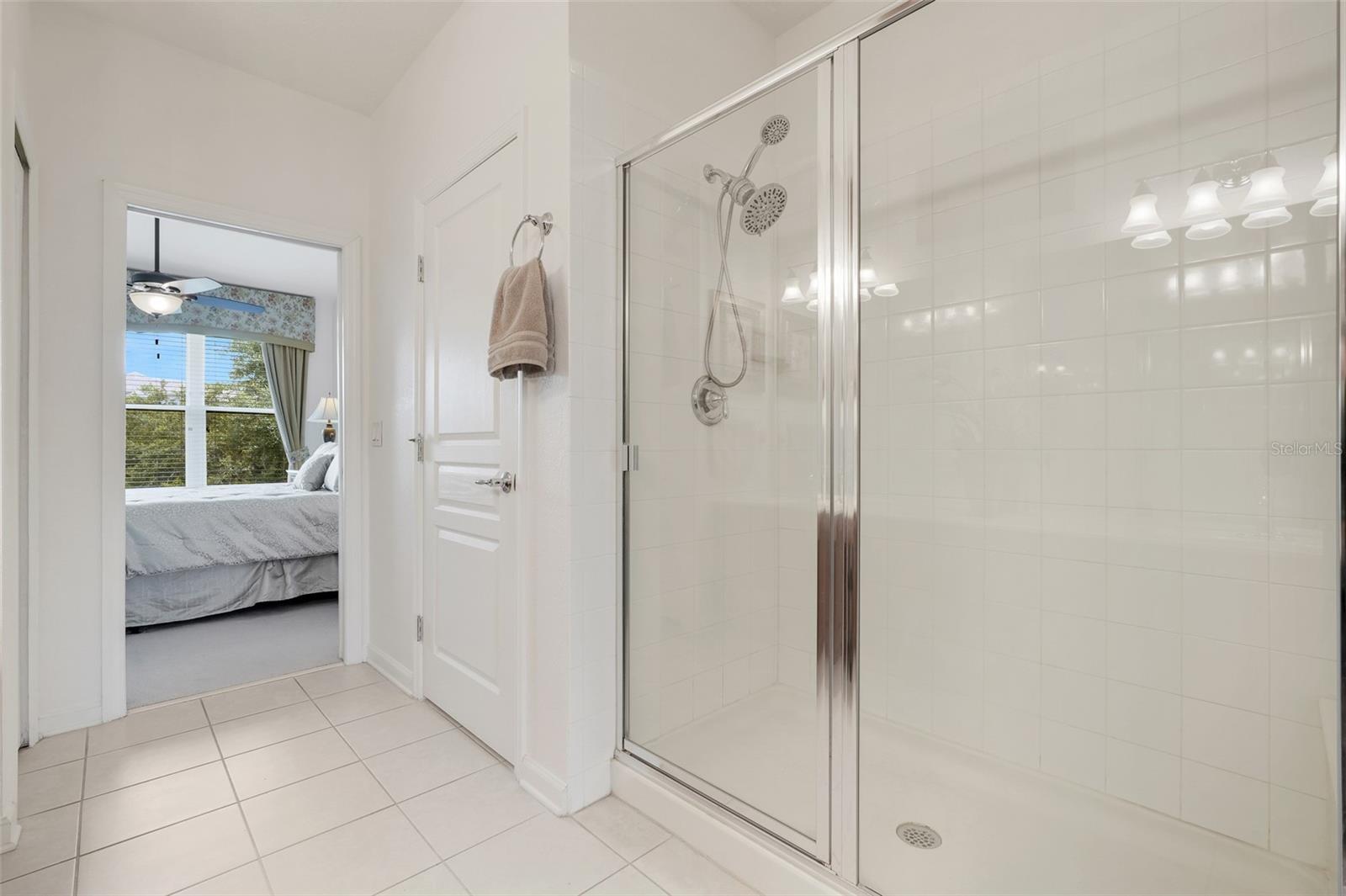 Image 22 of 55 For 8374 Quimby Circle 8374