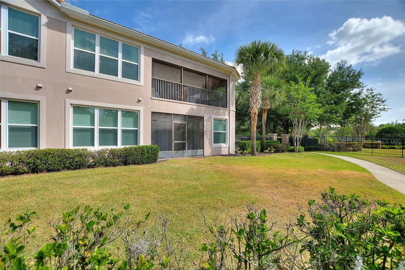 Image 33 of 55 For 8374 Quimby Circle 8374