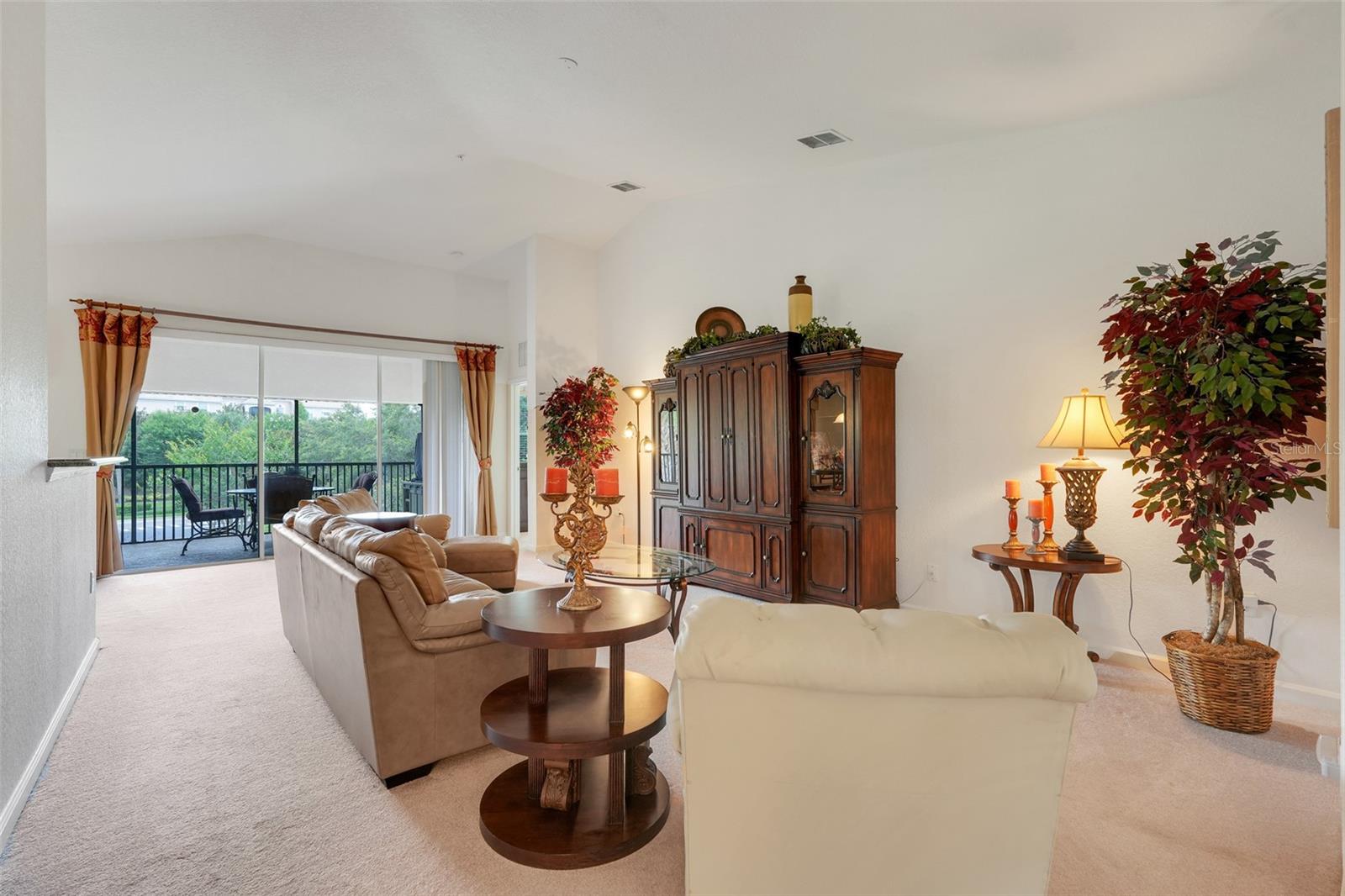 Image 9 of 55 For 8374 Quimby Circle 8374