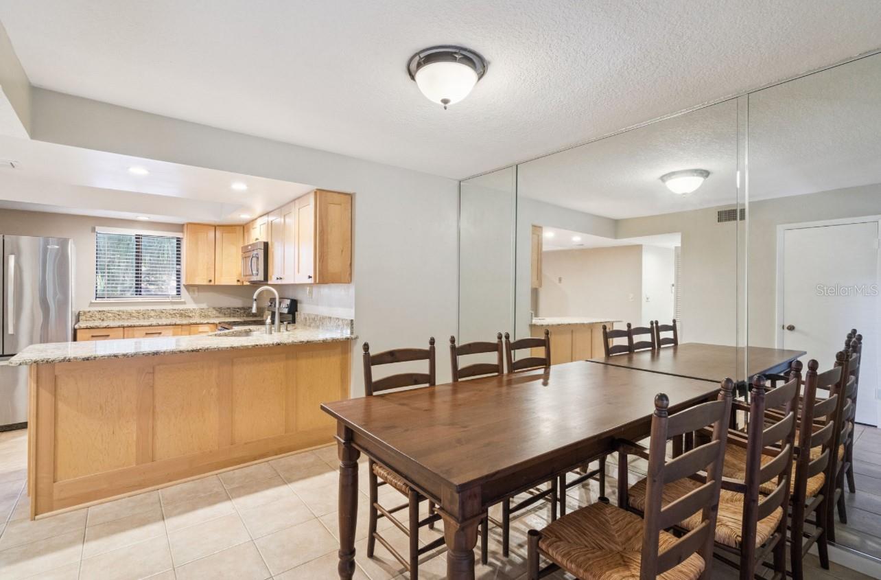 Image 10 of 12 For 1056 Michigan Street 1056