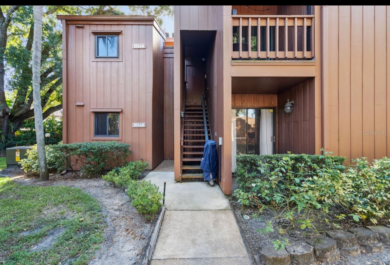 Image 6 of 12 For 1056 Michigan Street 1056