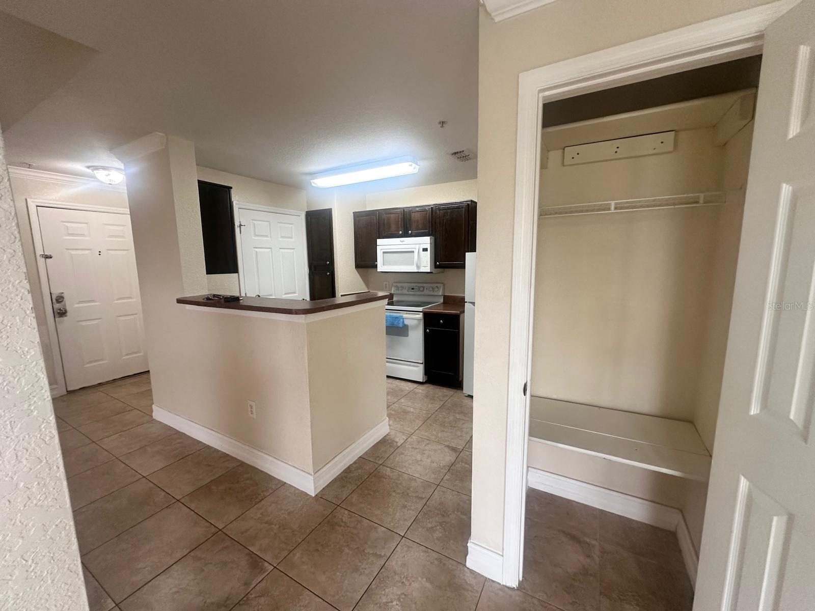 Image 10 of 13 For 3702 Palm Desert Lane 5433