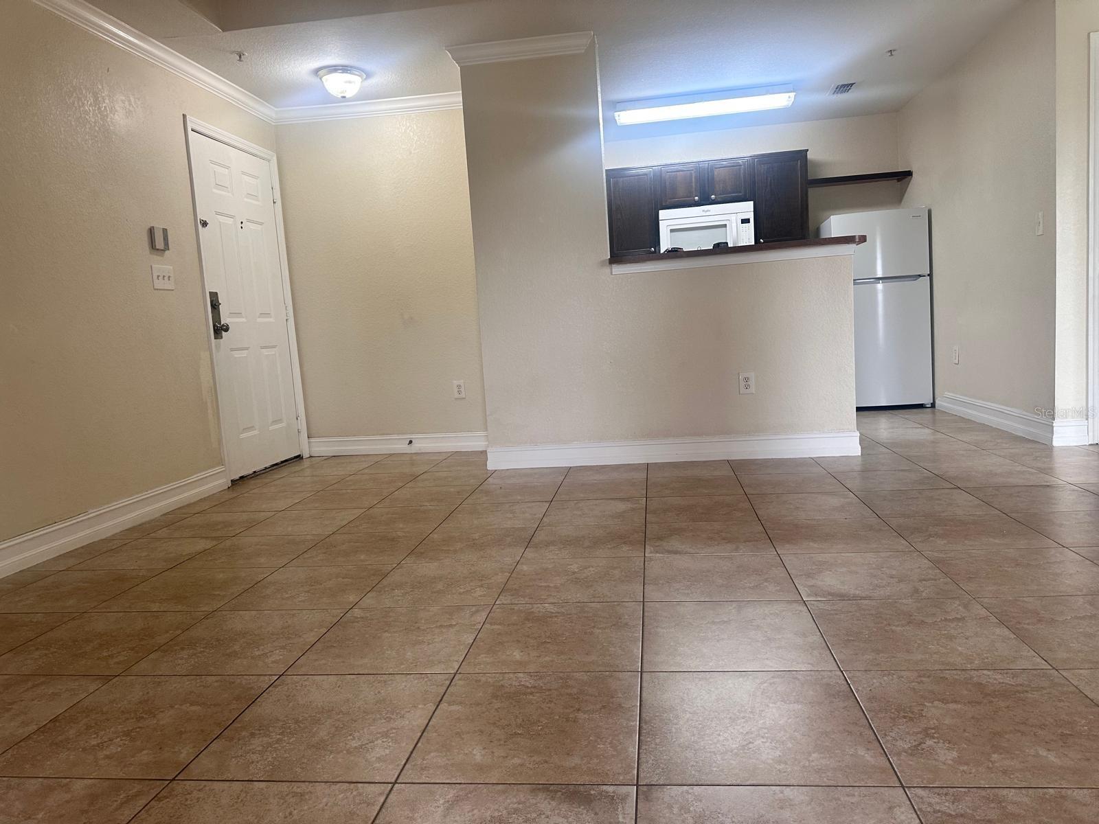 Image 5 of 13 For 3702 Palm Desert Lane 5433
