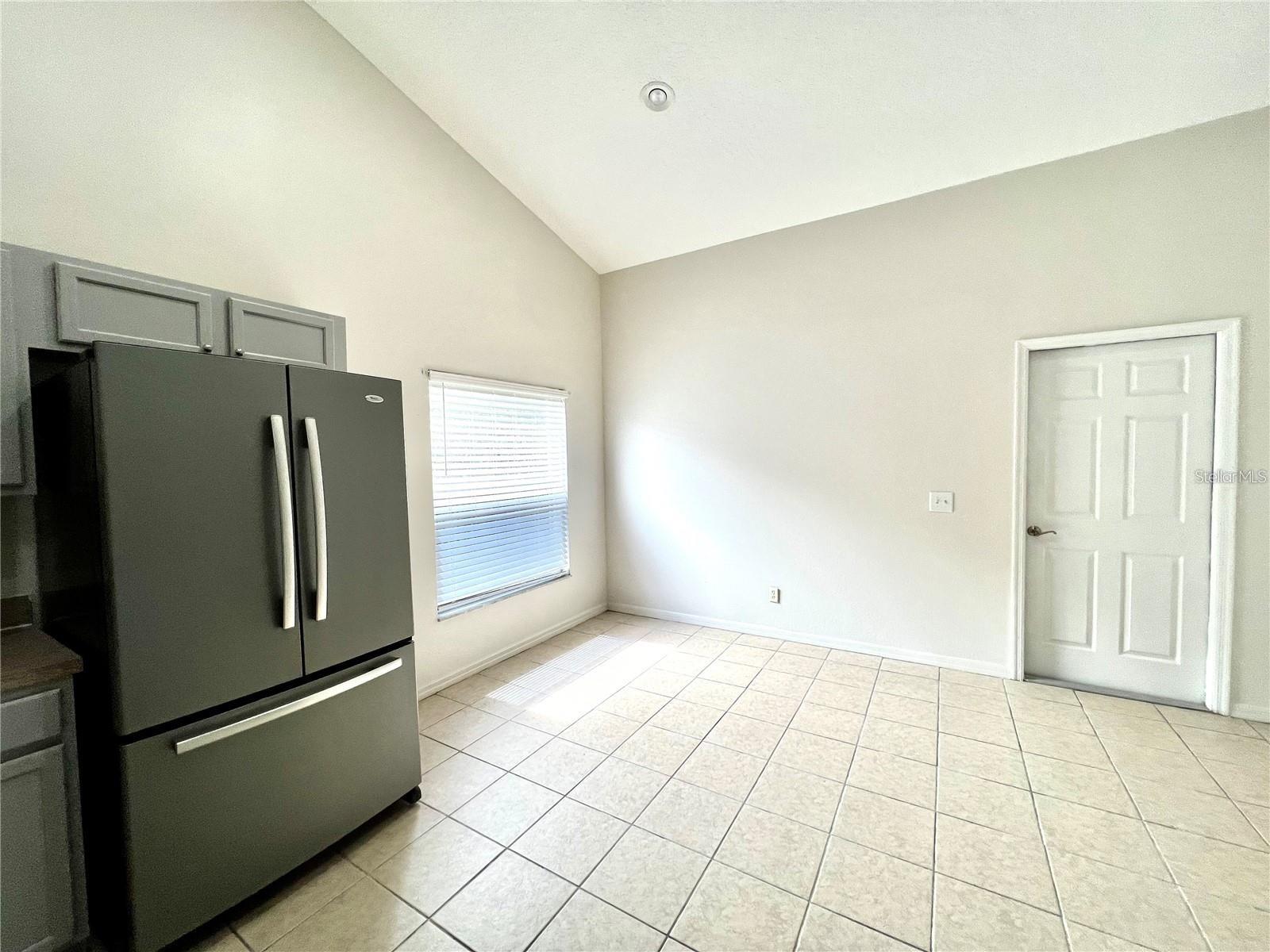 Image 18 of 39 For 1140 Cedarwood Way