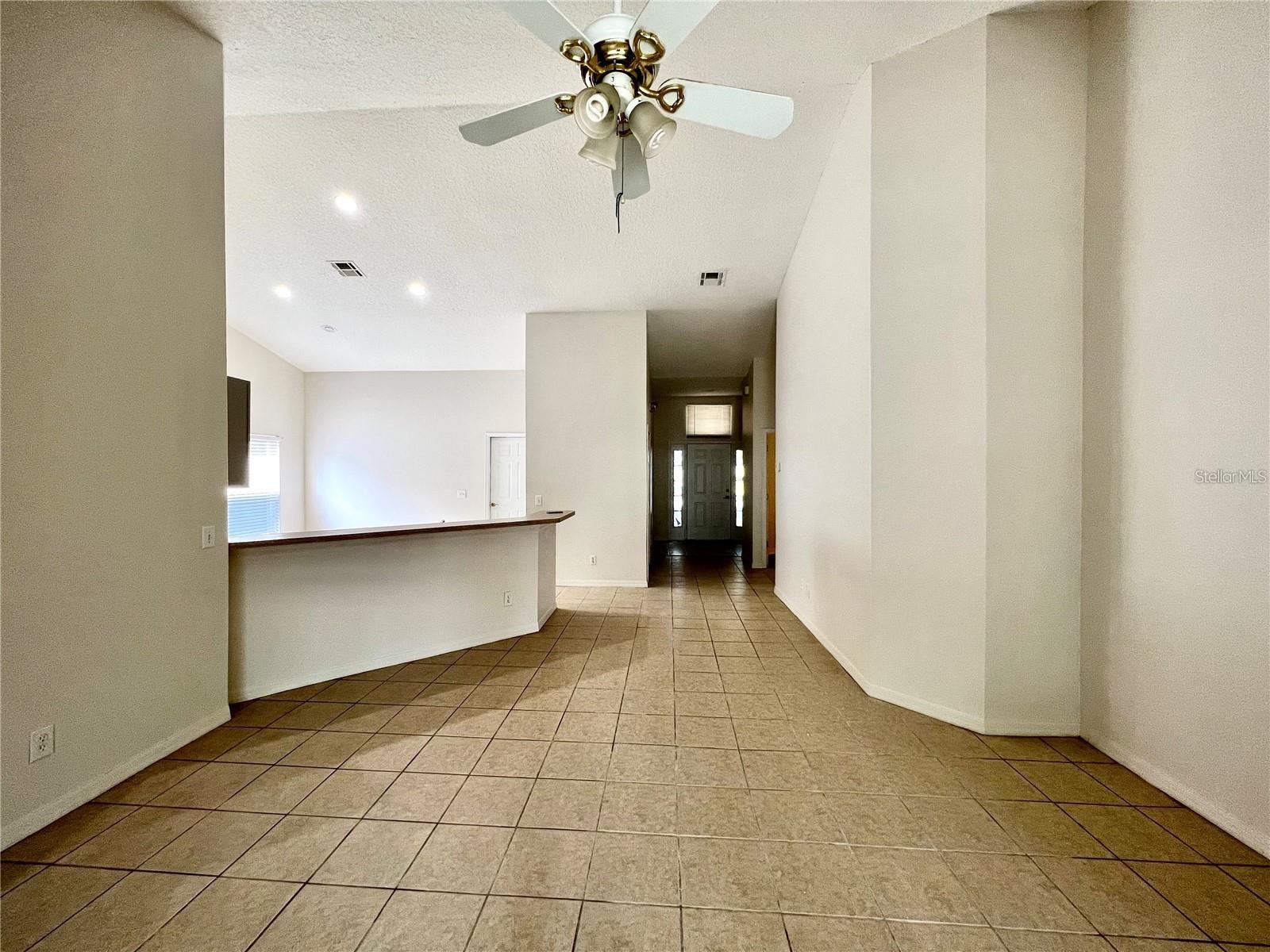 Image 22 of 39 For 1140 Cedarwood Way