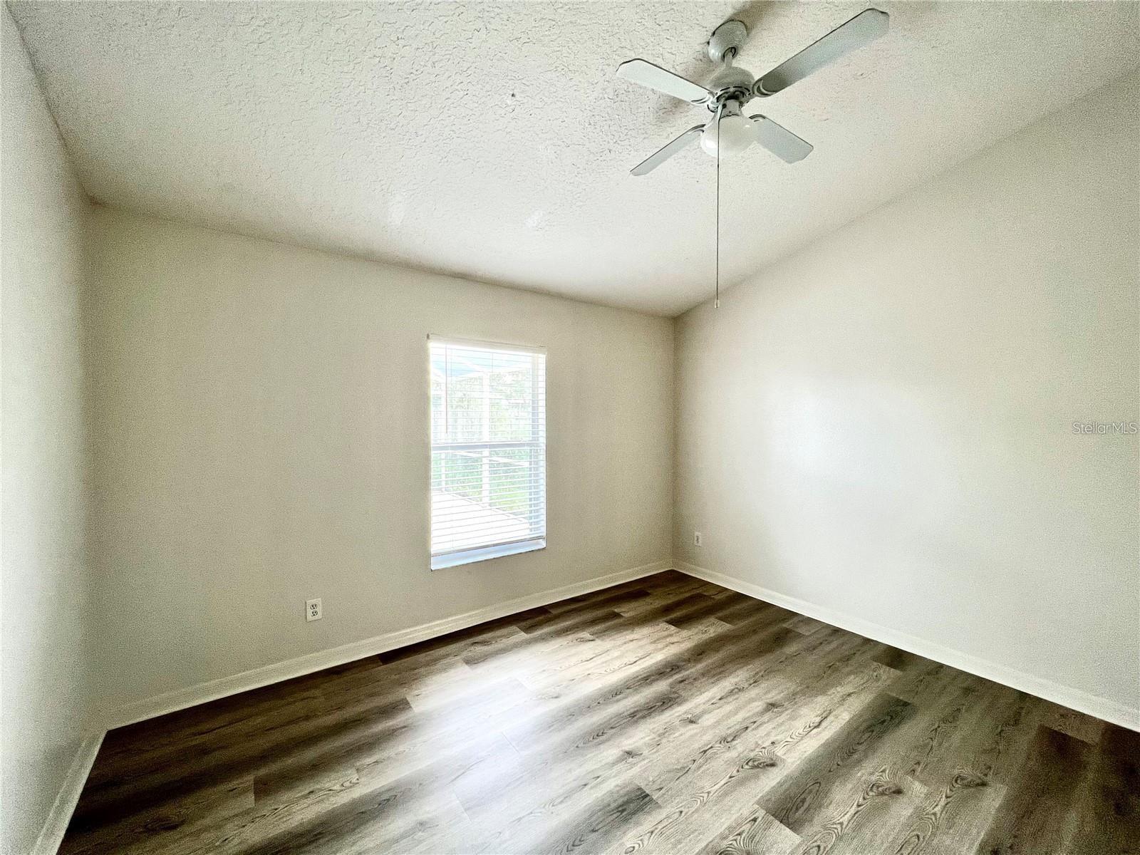 Image 23 of 39 For 1140 Cedarwood Way