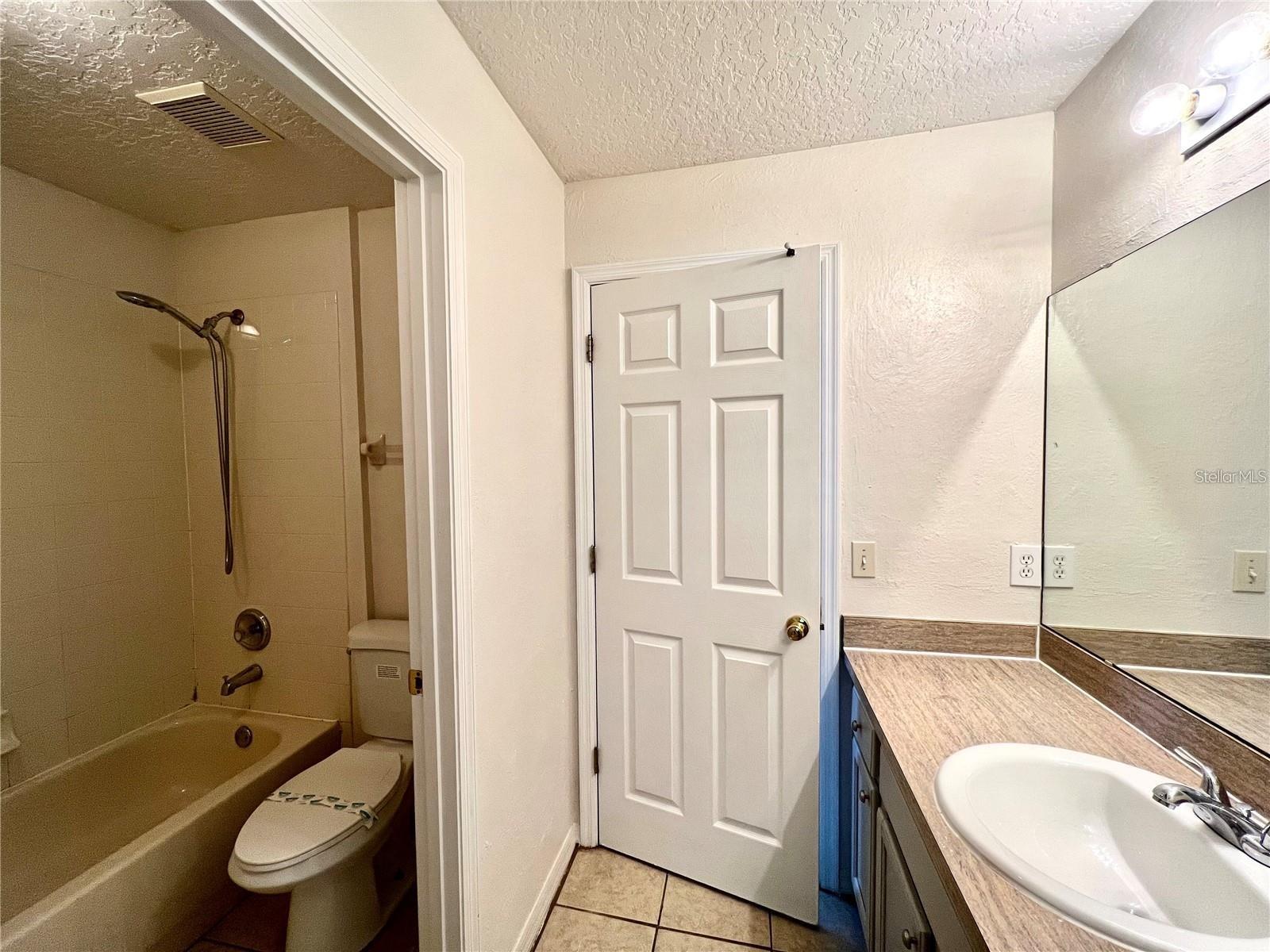 Image 9 of 39 For 1140 Cedarwood Way