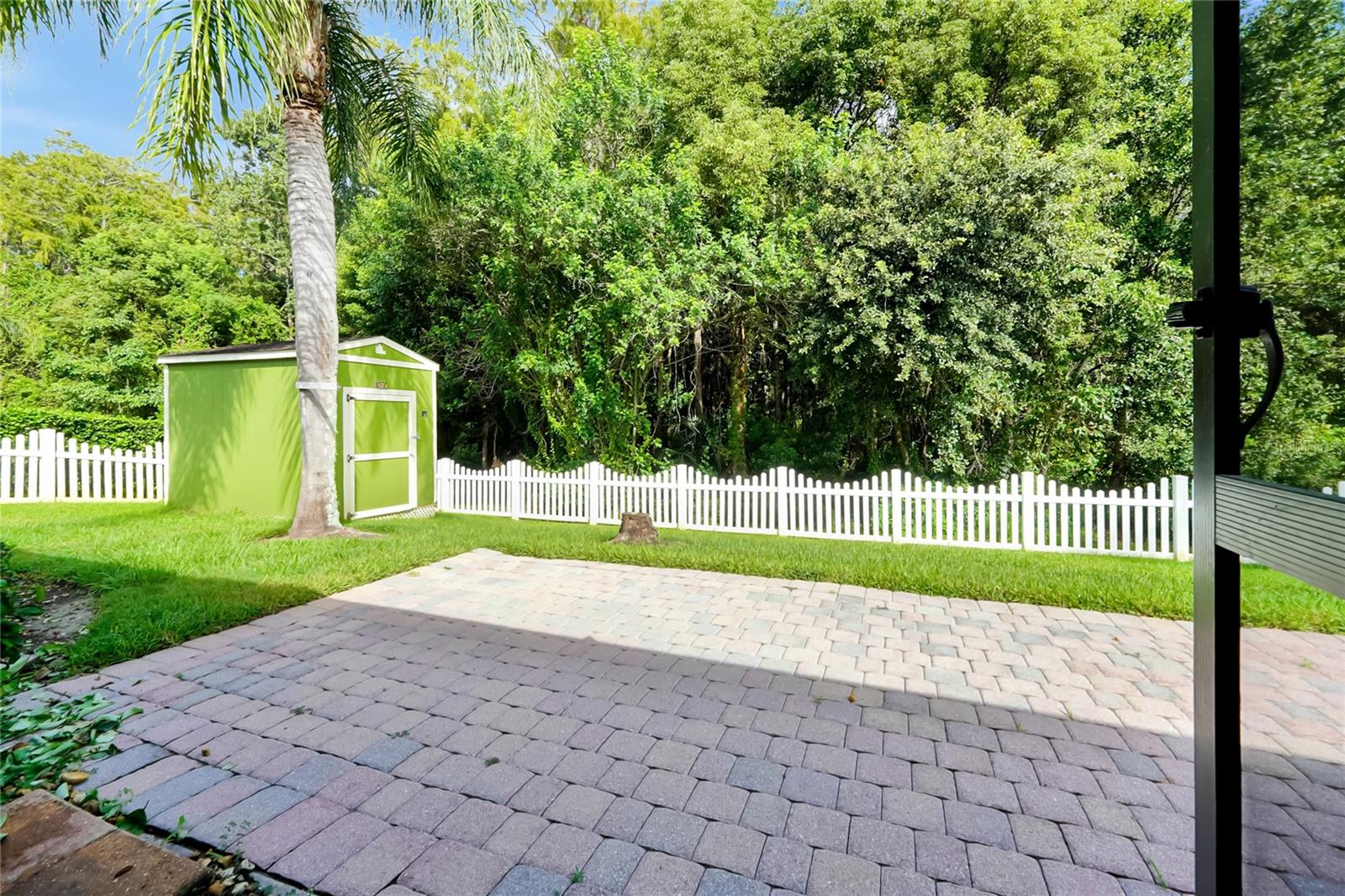 Image 37 of 49 For 868 Seneca Trl