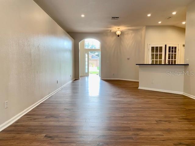 Image 18 of 35 For 15438 Markham Drive