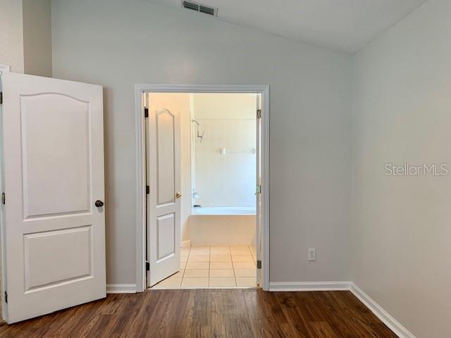 Image 22 of 35 For 15438 Markham Drive