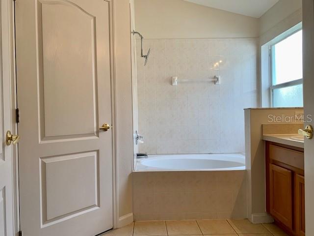 Image 24 of 35 For 15438 Markham Drive